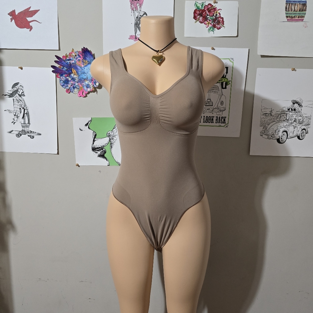 Skims Sharperwear
